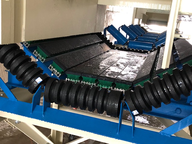 Conveyor impact beds