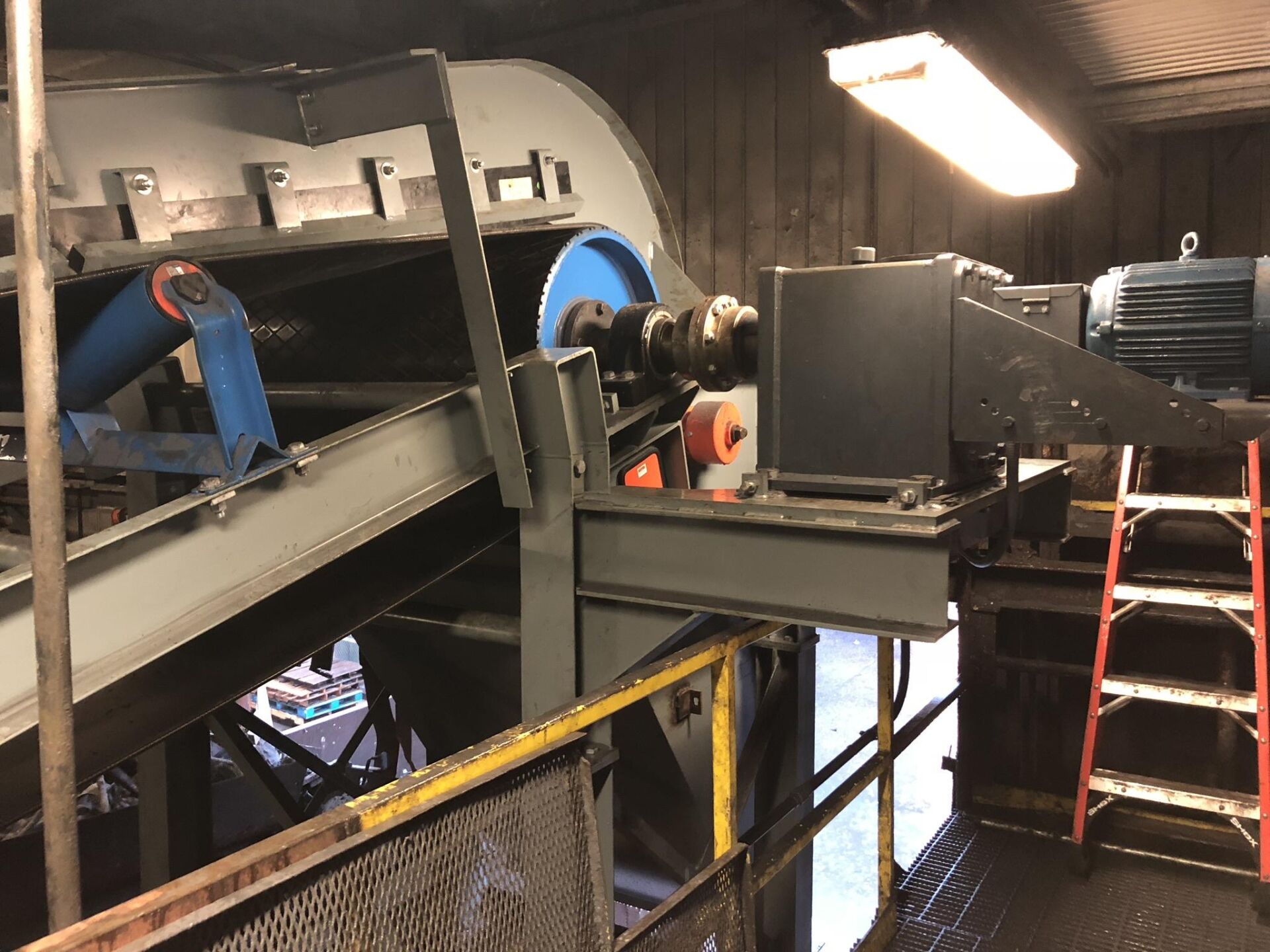 Industrial Conveyor System Parts - Luff Industries